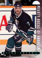 1995-96-Leaf-_324.jpg