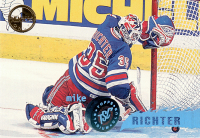 1995-96-Stadium-Club-Member.jpg